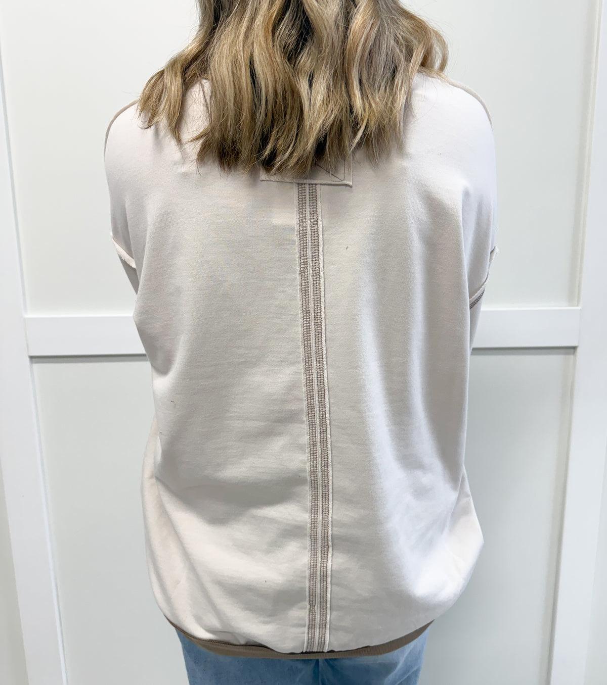 Clara Exposed Seam Contrast Trim Knit Top