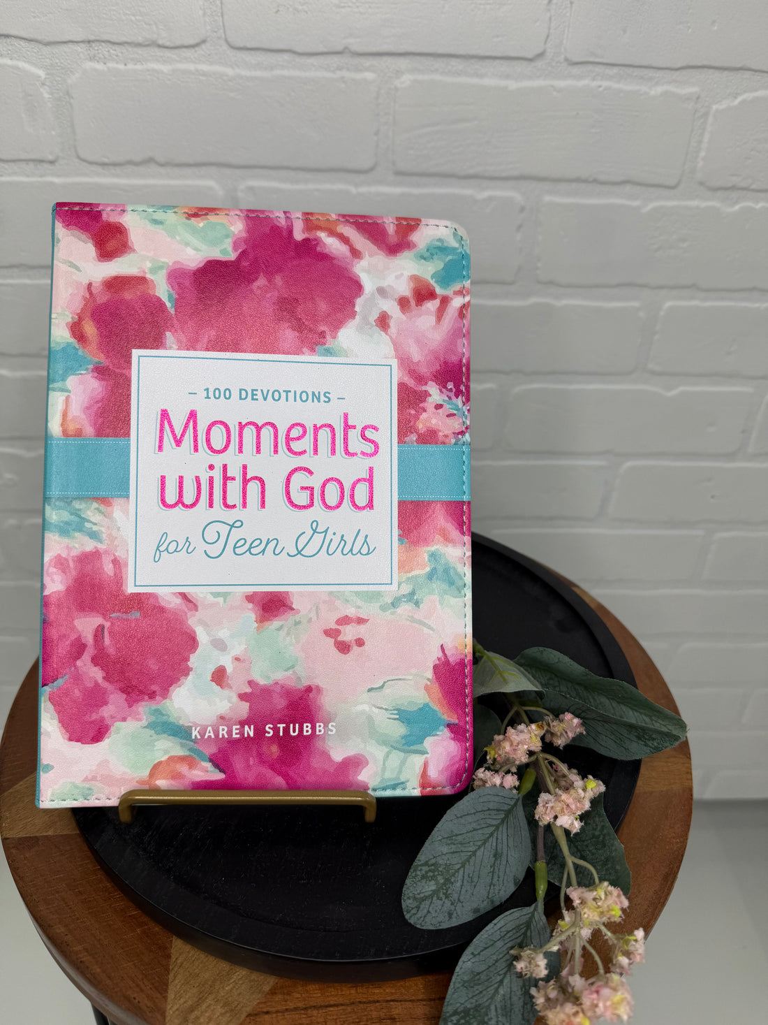 Moments with God for Teen Girls Devotional