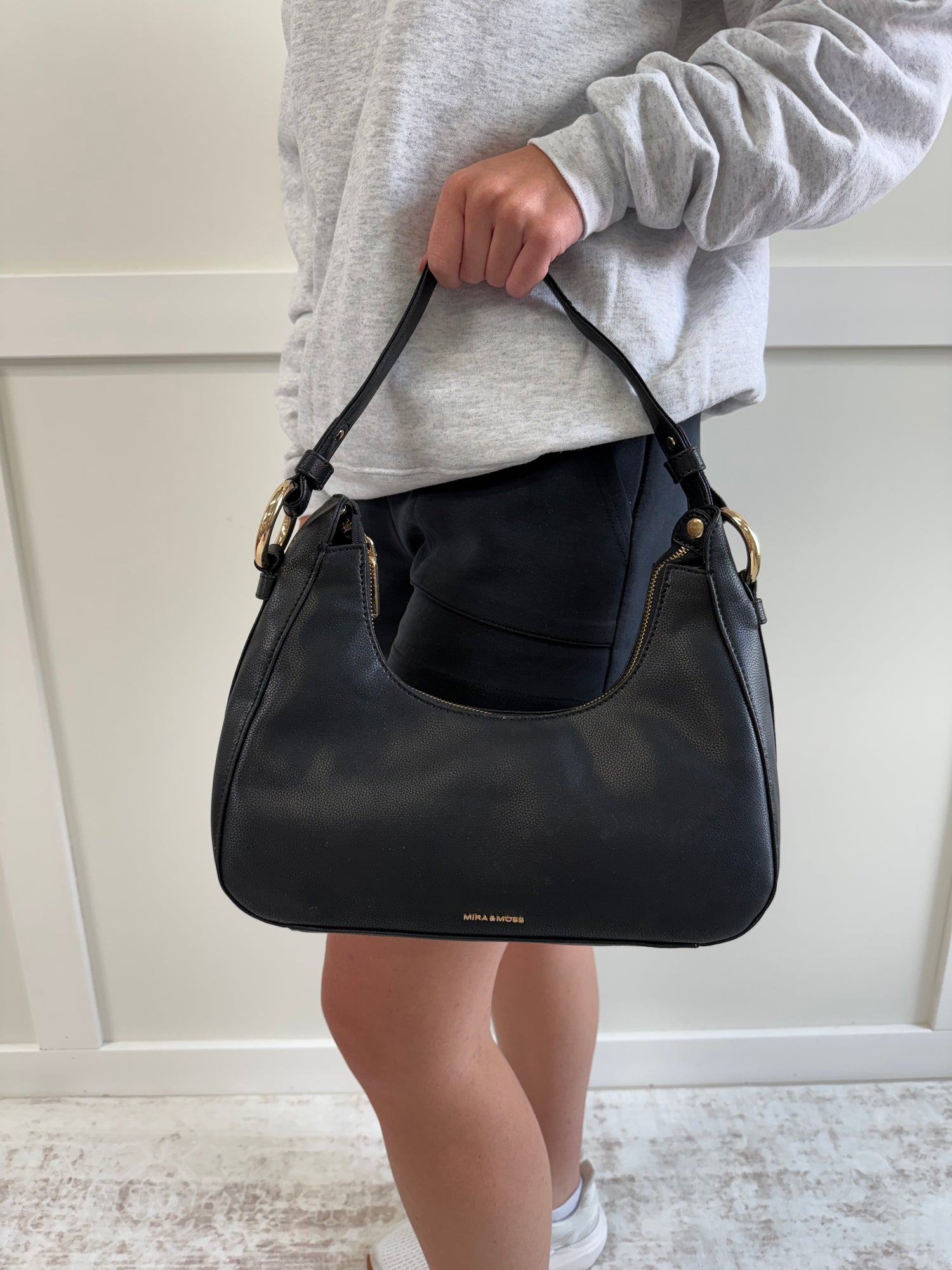 Ava Shoulder Bag